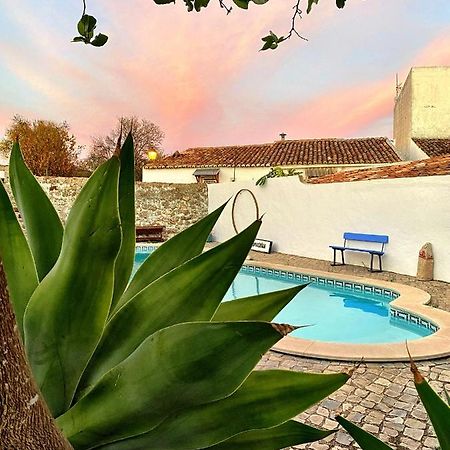 לינה וארוחת בוקר Salir Casa Do Torreao מראה חיצוני תמונה